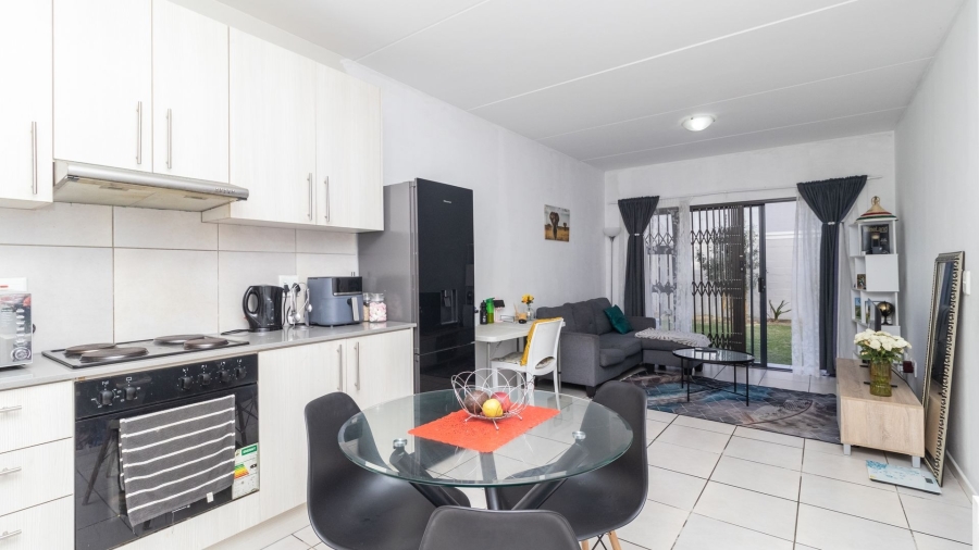 2 Bedroom Property for Sale in Parklands Western Cape